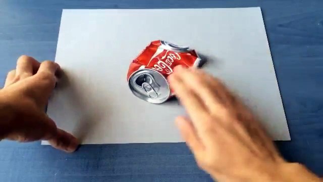 Il réalise des dessins 3D hyper-réalistes