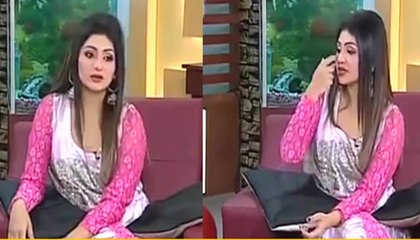 Check out the Face and Dressing of Morning Show Host