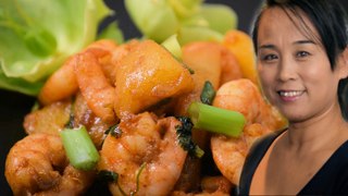 How to Cook Mango Prawns Chinese Style - Xiao's Kitchen