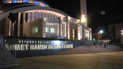 Başkentte İlk Teravih Namazı