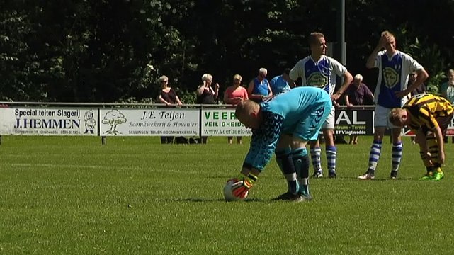 Keepers leggen aan vanaf de strafschopstip - RTV Noord