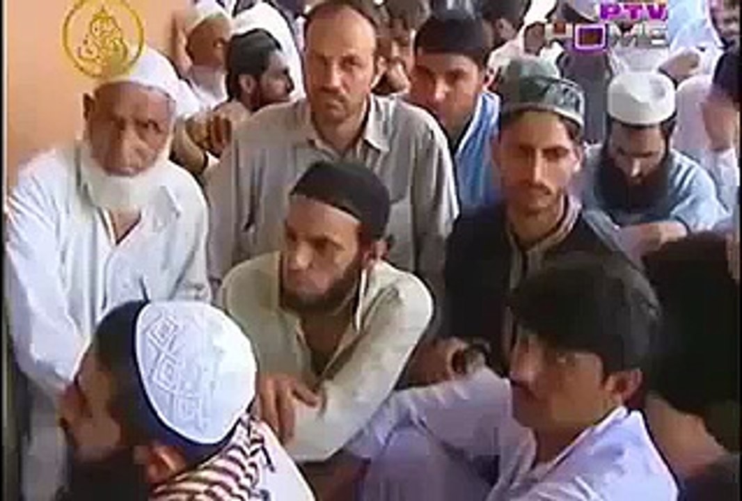 Syedna Hassan RA aur Baap ka Adab by Maulana Tariq Jameel