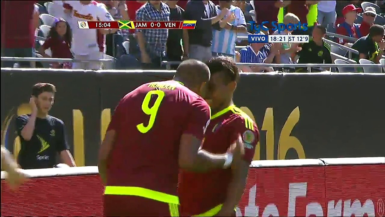 Gol de Josef Martínez vs Jamaica (vía TyC Sports)