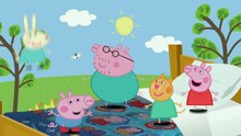 Hindi Nursery Rhymes for children - Peppa Pig song in Hindi jumping on the bed