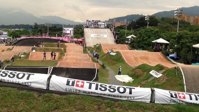 IMG_1382 Elite Women MEDELLIN UCI BMX WORLD CHAMPIONSHiPS 2016 Mariana Pajon Andrea Escobar