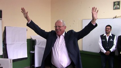 Empate técnico entre Kuczynski y Fujimori, según boca de urna