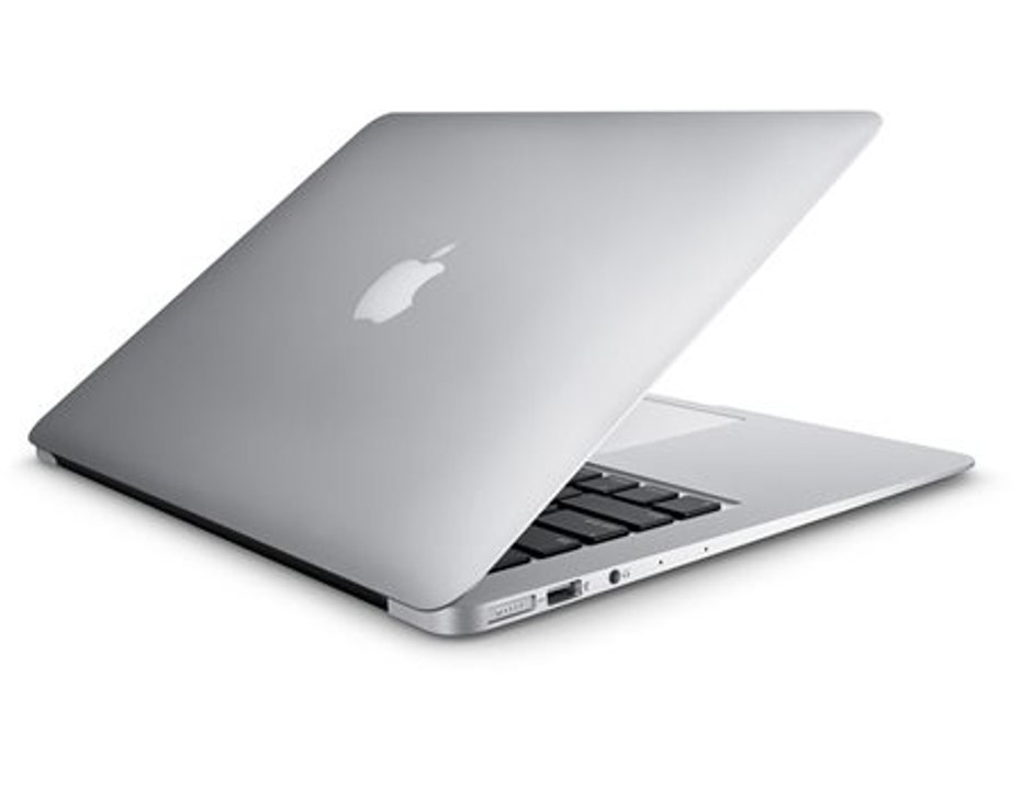 11,6" Macbook Air Kutu Açılımı (MD760TU/B)