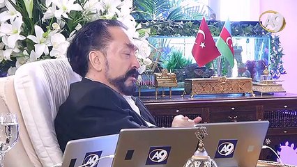 Amerika halkı Obama’nın komünist ve Stalinist  olduğunu bilmiyor.