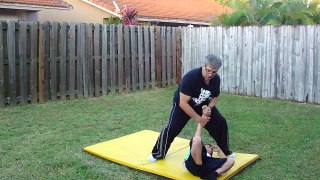 Kids self defense against a lapel grab