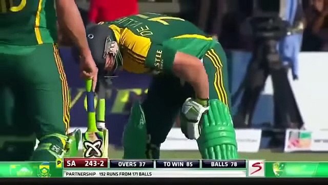 Top 10 Amazing Shots In The History Of Cricket