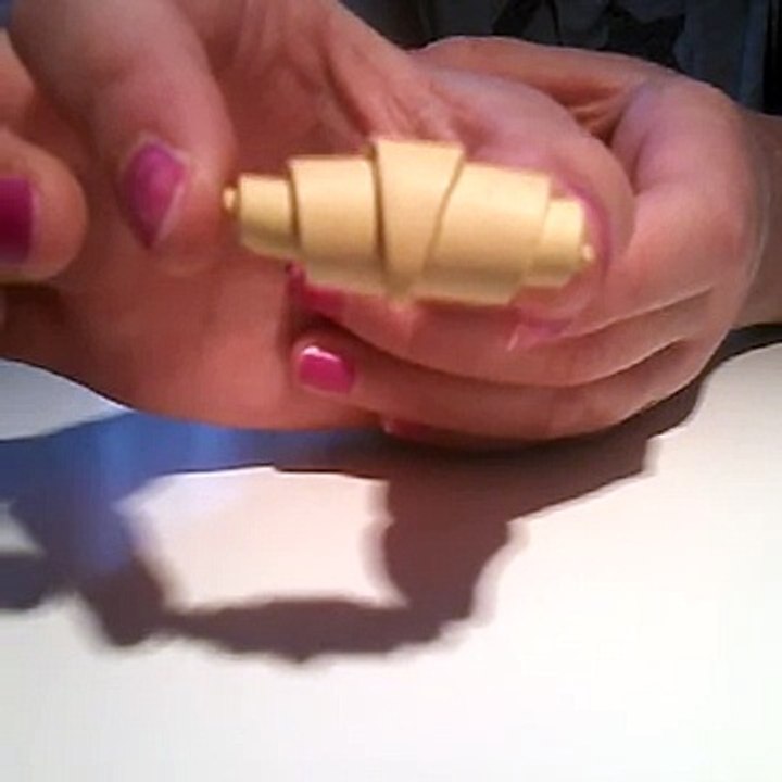 Comment faire un croissant en fimo