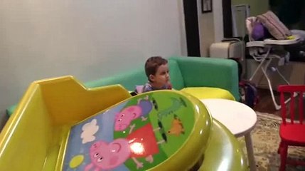 Peppa Pig Troninho Cocô de Massinha Play Doh Surpresas Minecraft Frozen Homem Aranha Surprise Eggs