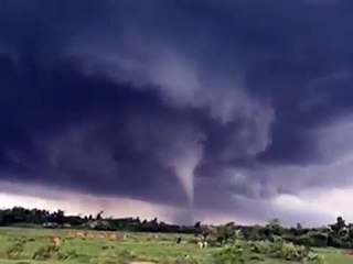 Çin hortum tornado görüntüleri canlı izle