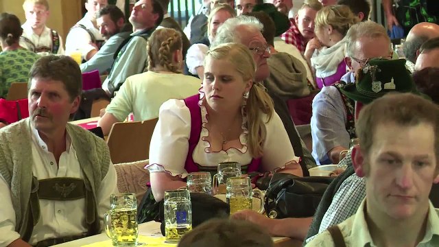 Un championnat de doigt de fer , ça ressemble à ça