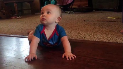 Super Boy... Le premier super héro bébé