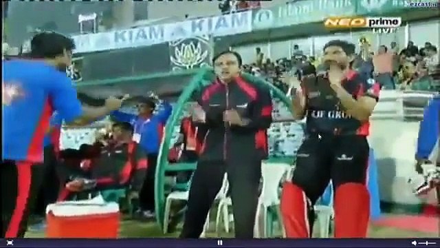 Shahid Afridi Last Over 3 Balls & 8 Runs need to Win - T20 BPL Cricket Match 2015