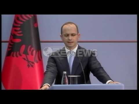 Çeshtja çame, Bushati: Nuk kemi pretendime territoriale. Kotzias: Çamët bashkëpunuan me nazistët