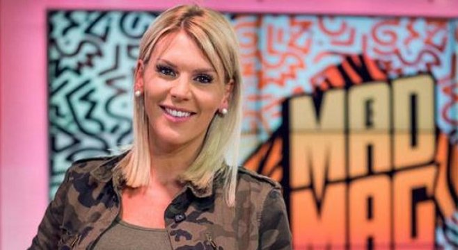 Amélie Neten : Découvrez qui fournit ses tenues du Mad Mag !