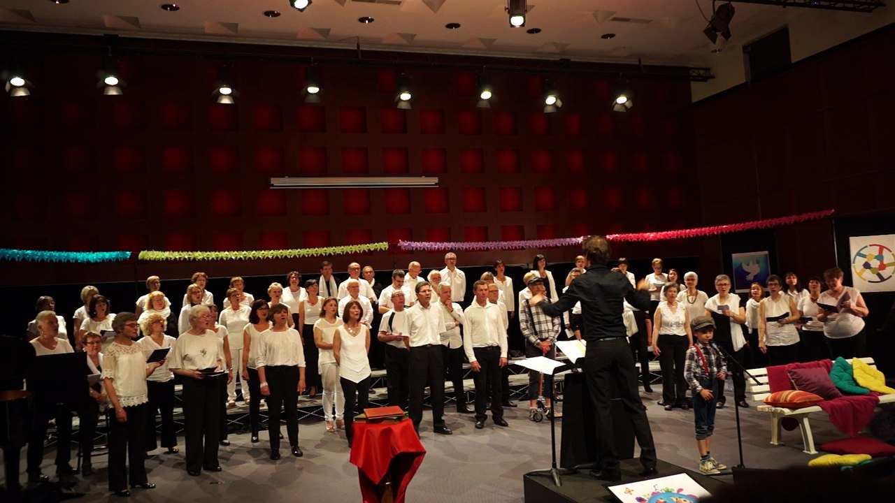 13- Les enfants du monde entier