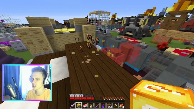 CLASH OF CLANS - МАЙНКРАФТ ЛАКИ БИТВА!