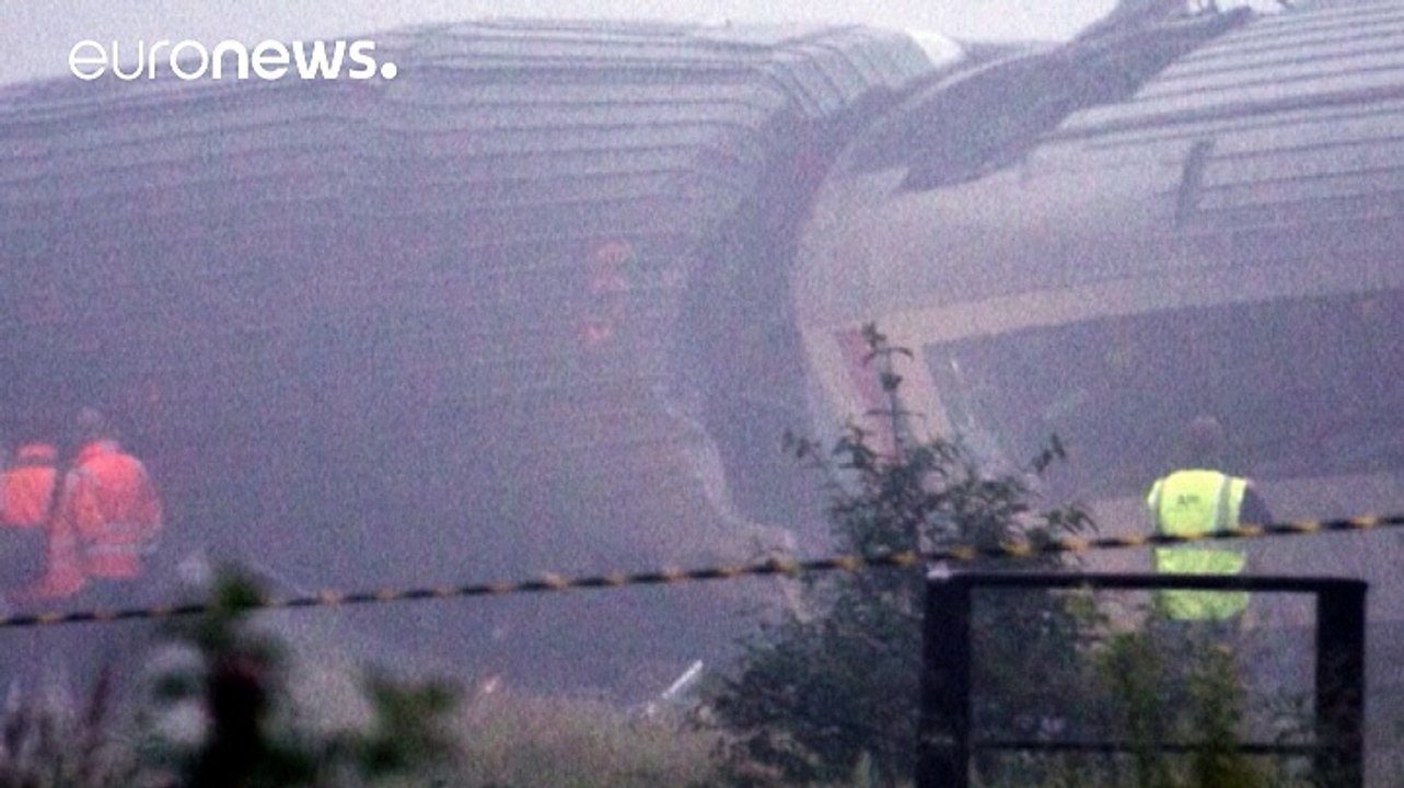 Bélgica: 3 mortos e 40 feridos em colisão entre comboios