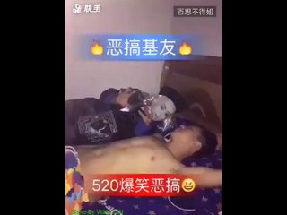 Tu 18 kiếp mới có được thằng bạn cùng phòng như này :v