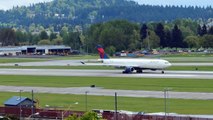 Delta Airlines Airbus A330-300 [N814NW] takeoff from PDX
