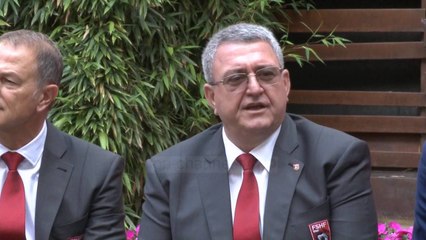 Rama viziton kombëtaren në Itali - Top Channel Albania - News - Lajme