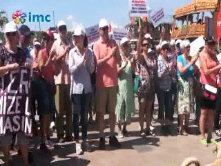 Ayvalık Tabiat Platformu giderek artan balık çiftliklerine karşı eylem yaptı