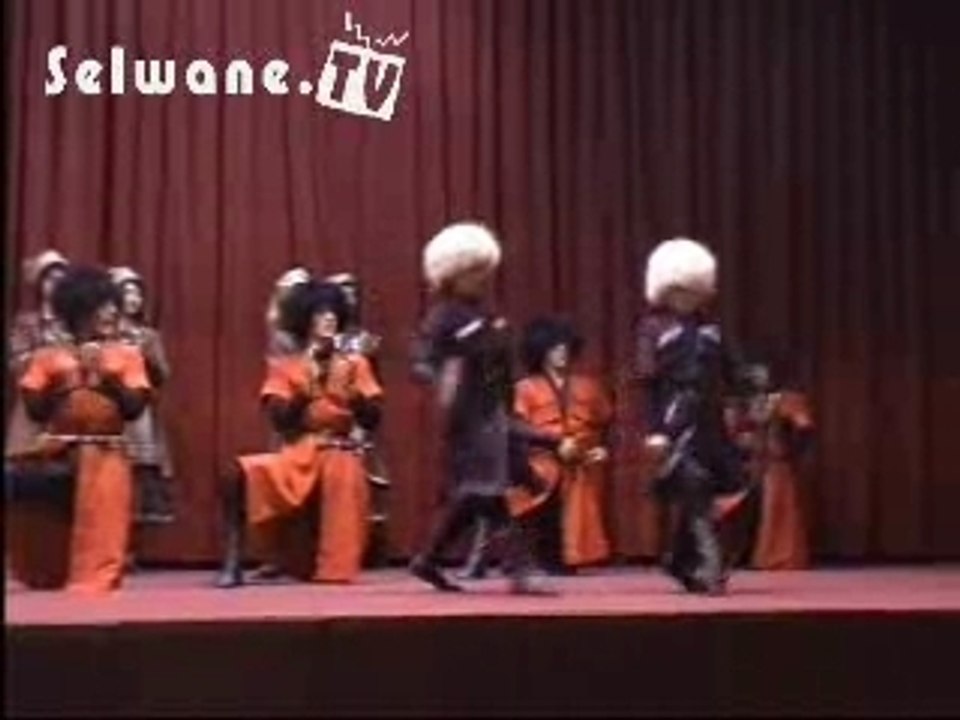 Danse folklorique de Georgie à Salé