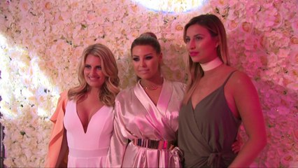 Jessica Wright Gets Sexy On The Street and Mariah Carey Changes