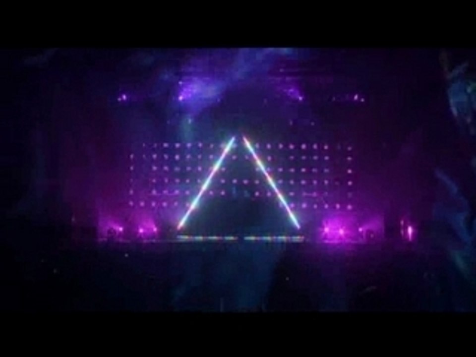 Daft Punk LIVE - Robot Rock / Around The World