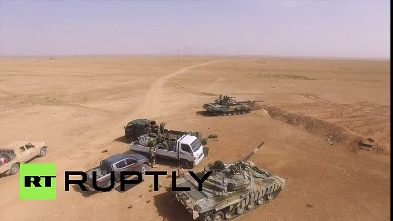 Наступление сирийской армии в Ракке с высоты птичьего полета