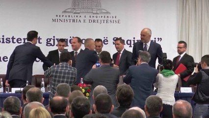 Report TV - "Drejtësia", pas takimit me Lu, Basha shkon te Berisha