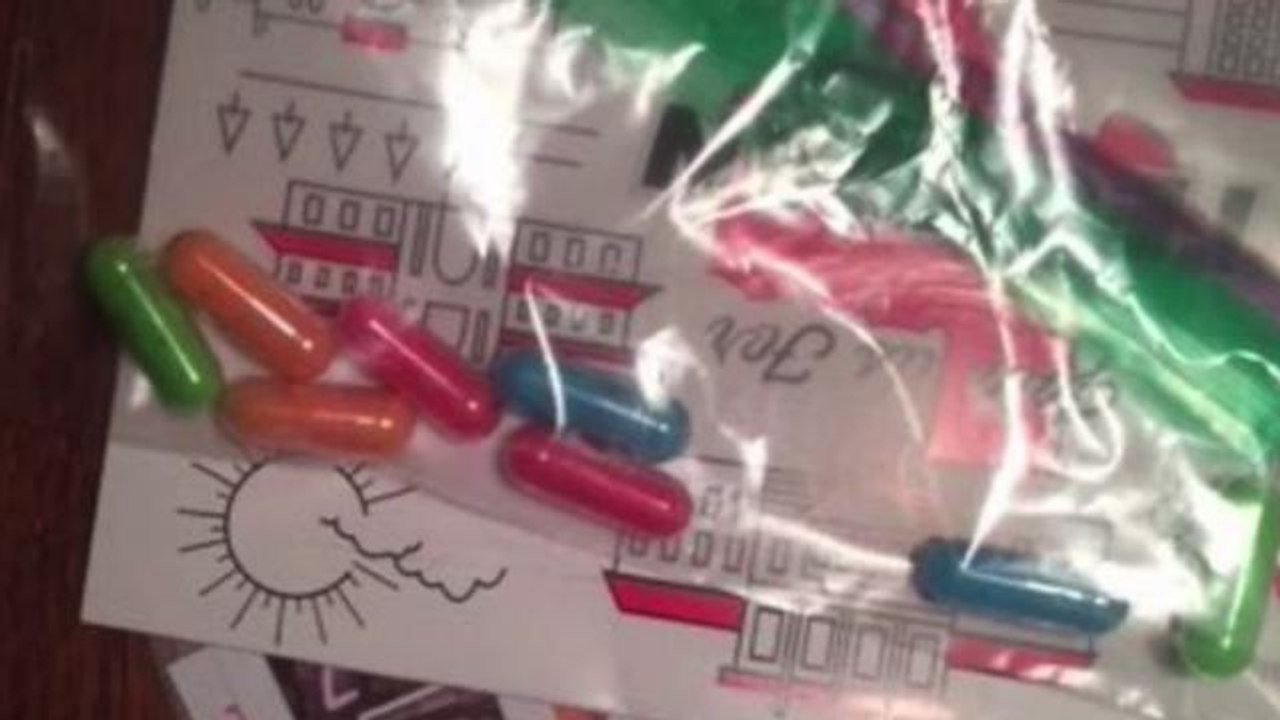 Mom Grounds Daughter for 'Drugs' in her Room, E...