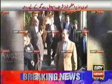 Nawaz Sharif being Shifted to his House from Hospital - Video