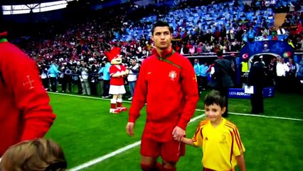 Cristiano Ronaldo Vs Turkey (EURO 2008) HD 720p By Ronnie7M