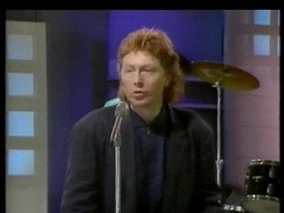 Paul Brady - Don't start Knocking