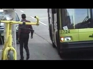 По Киеву на унитазе1