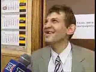 Чел отжигает. Смешное интервью