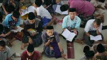 Estudiantes de Sumatra inician el ramadán con la lectura del Corán en las escuelas
