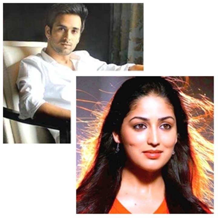 Pulkit Samrat run away from paparazzi to avoid Yami Gautam by Entertainment