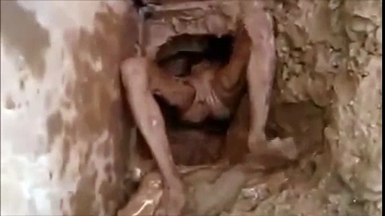 Guy Tries Shawshank Redemption-Style Jail Break, It Ends Pretty Shitty