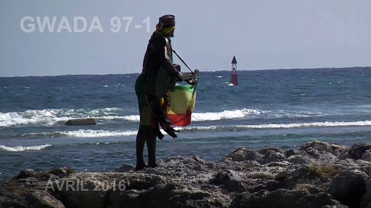 célébrité de la plage de saint-Anne