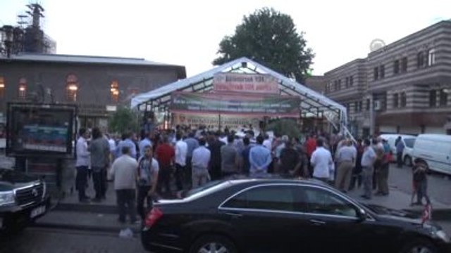 Sur'daki Terör Mağduru Vatandaşlara İftar Çadırı