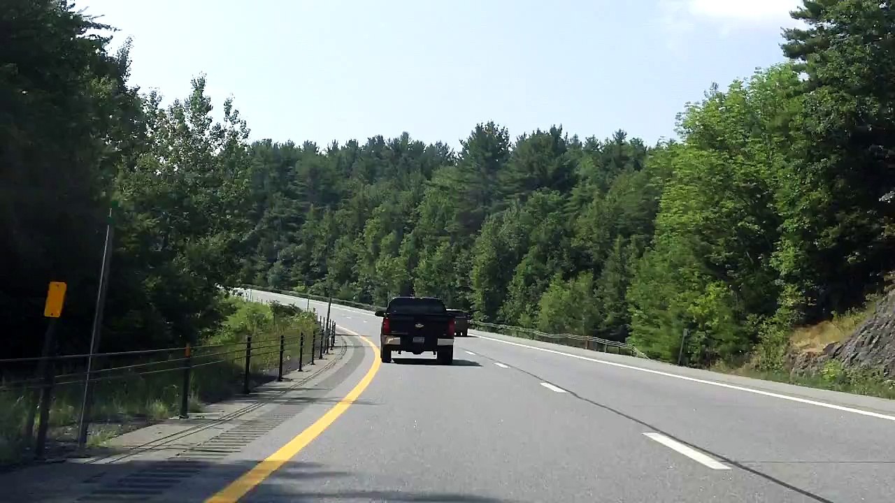 Adirondack Northway (Interstate 87 Exits 25 to 24) southbound