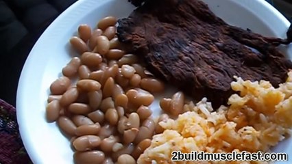 Bodybuilding Meal Example & Advice on Cutting to Retain Muscle and Strength @hodgetwins