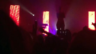 Halsey- Control (Live in Montreal)