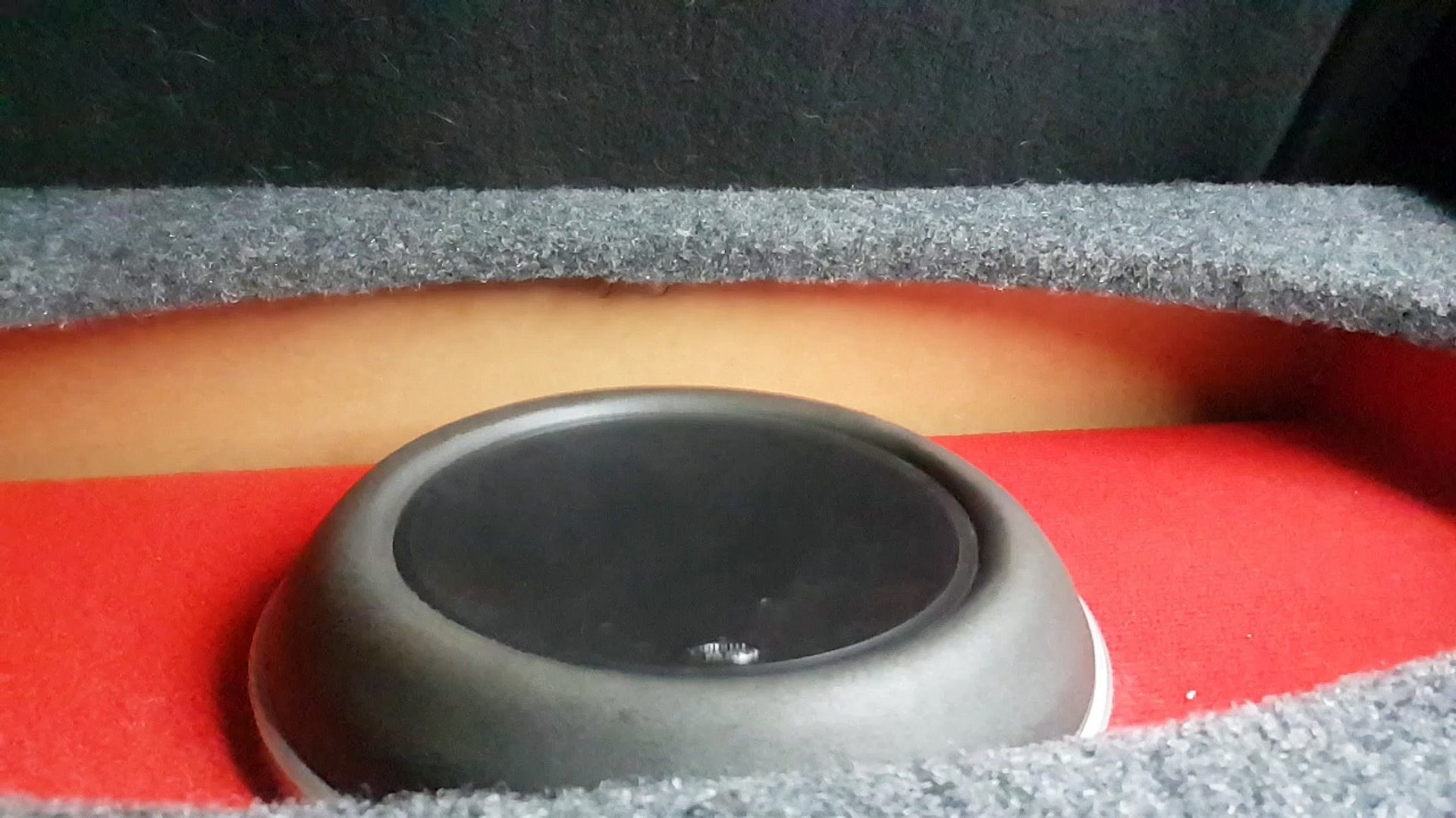 Slow Motion Jl Audio 10w7 Flex High Output Box Video Dailymotion