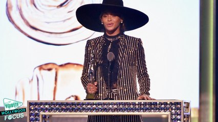 Beyonce Awarded Fashion Icon at CFDA 2016